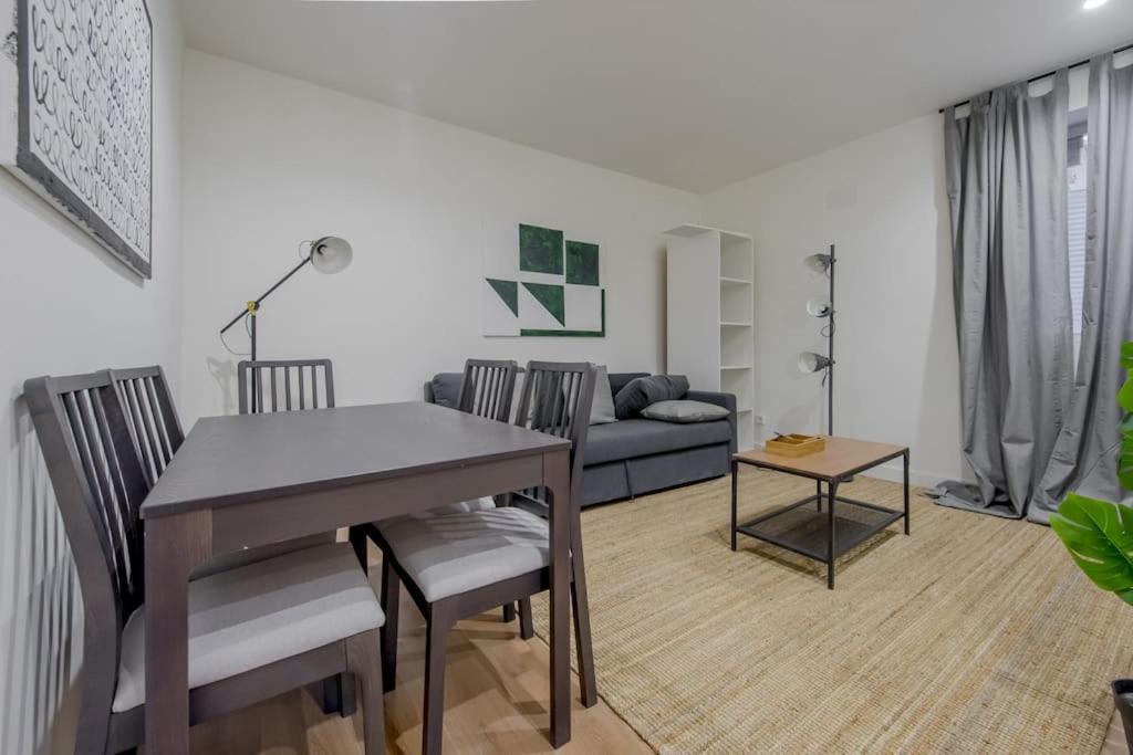 Cozy Apt Para 6Pax A Escasos Metros Del Retiro Madrid Exterior photo